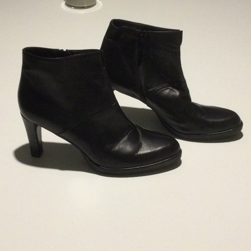 Stuart Weitzman Black Ankle Boot - image 1